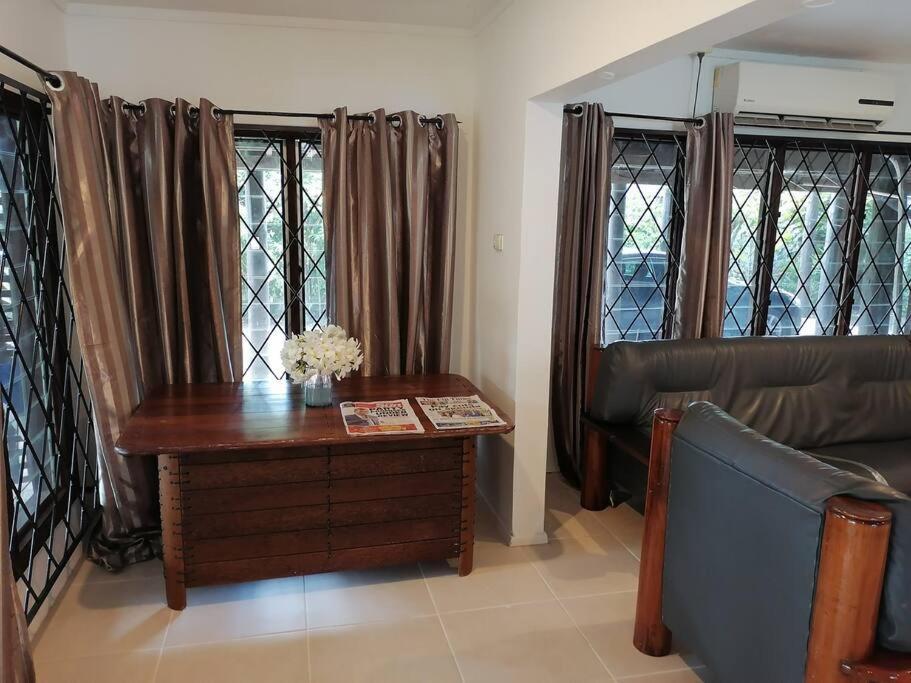 Private Nasoso 4 Bedroom House 楠迪 外观 照片